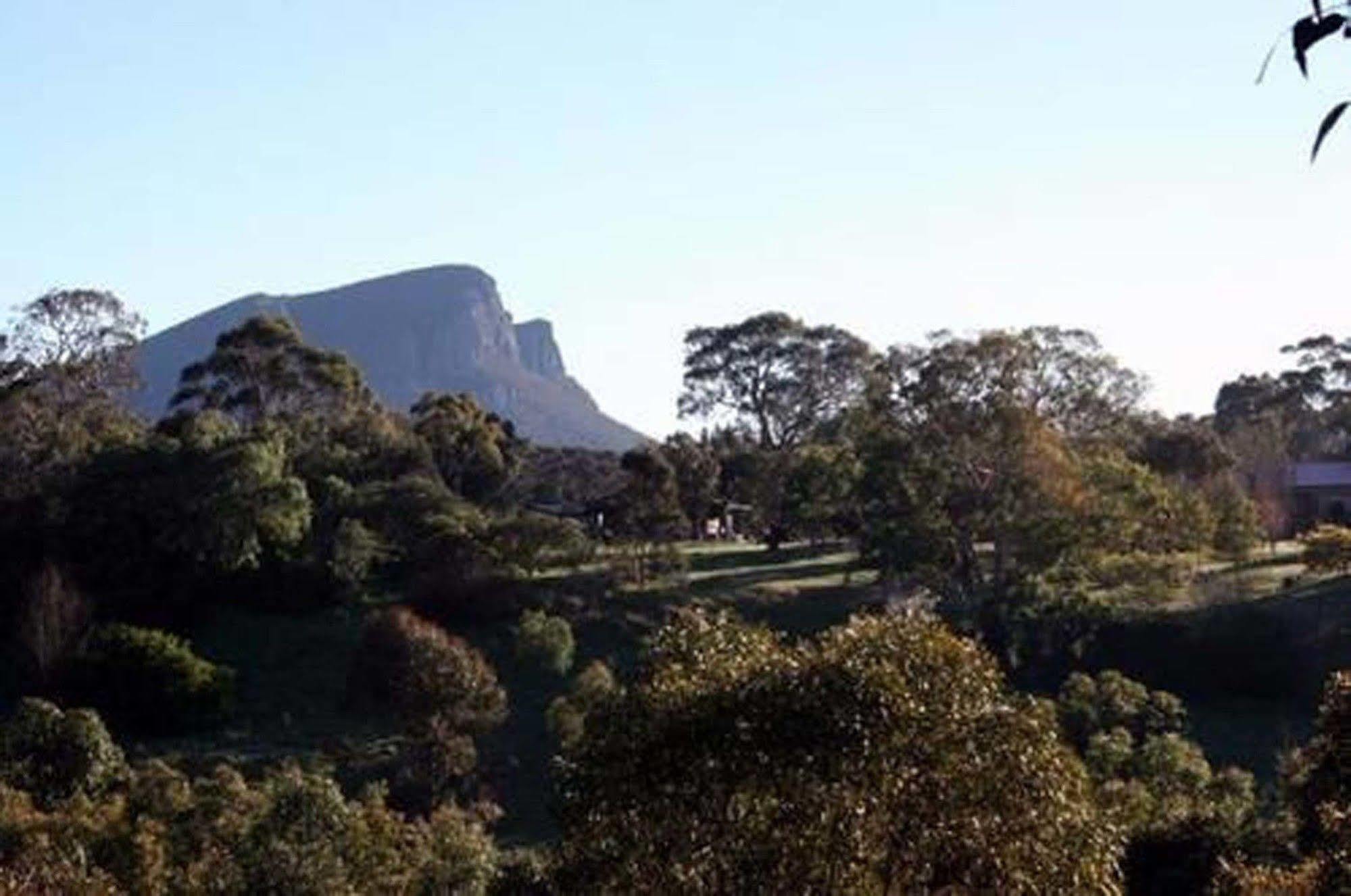 Bed & Breakfast Grampians View 4*
